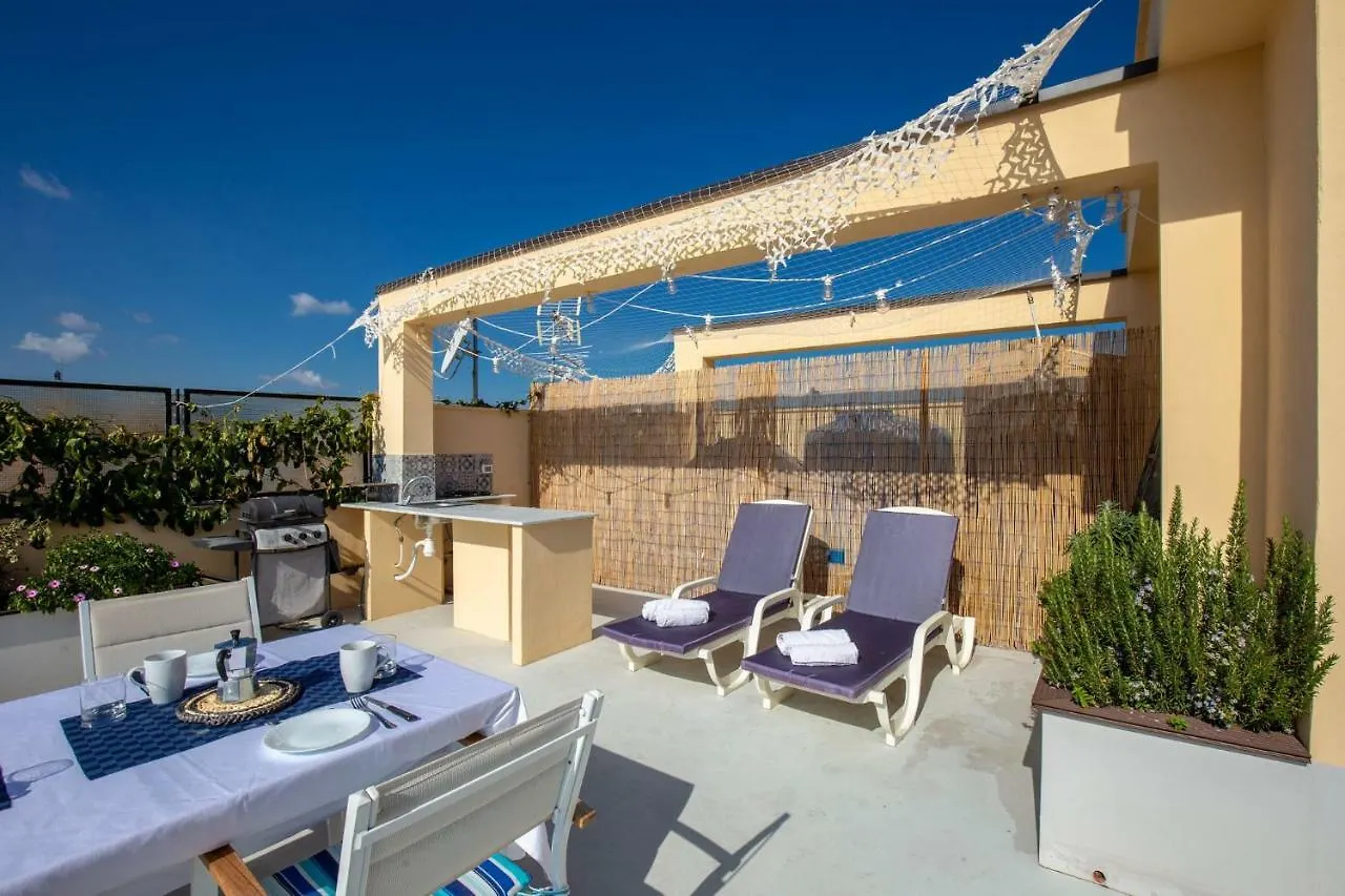 Maison Brigitte - Solemar Sicilia Santa Flavia 0*,  Italy