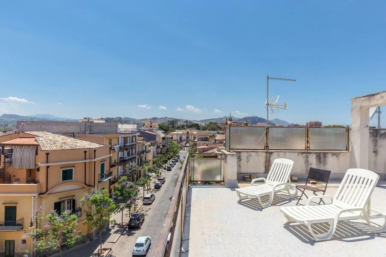 Casa de Férias Maison Brigitte - Solemar Sicilia Santa Flavia Itália